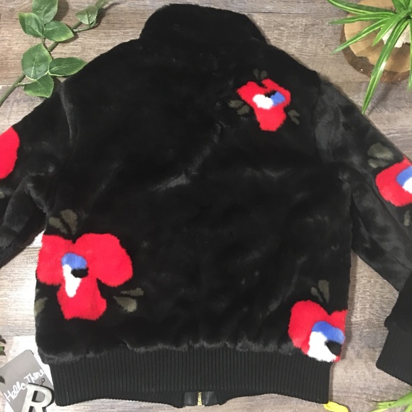 ANDREW MARC FAUX FUR JACKET - Picture 5 of 8